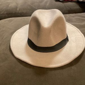 D&Y 100%Polyester hat